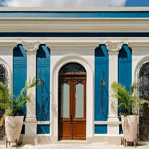 Cigno Boutique- Adults Only Merida